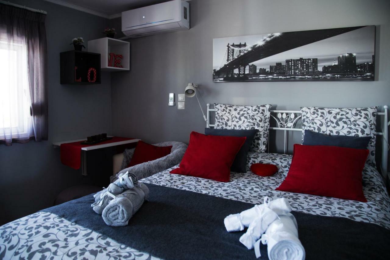 'Romeo & Juliet' Cozy Apartment With Breathtaking View Athens Exterior photo